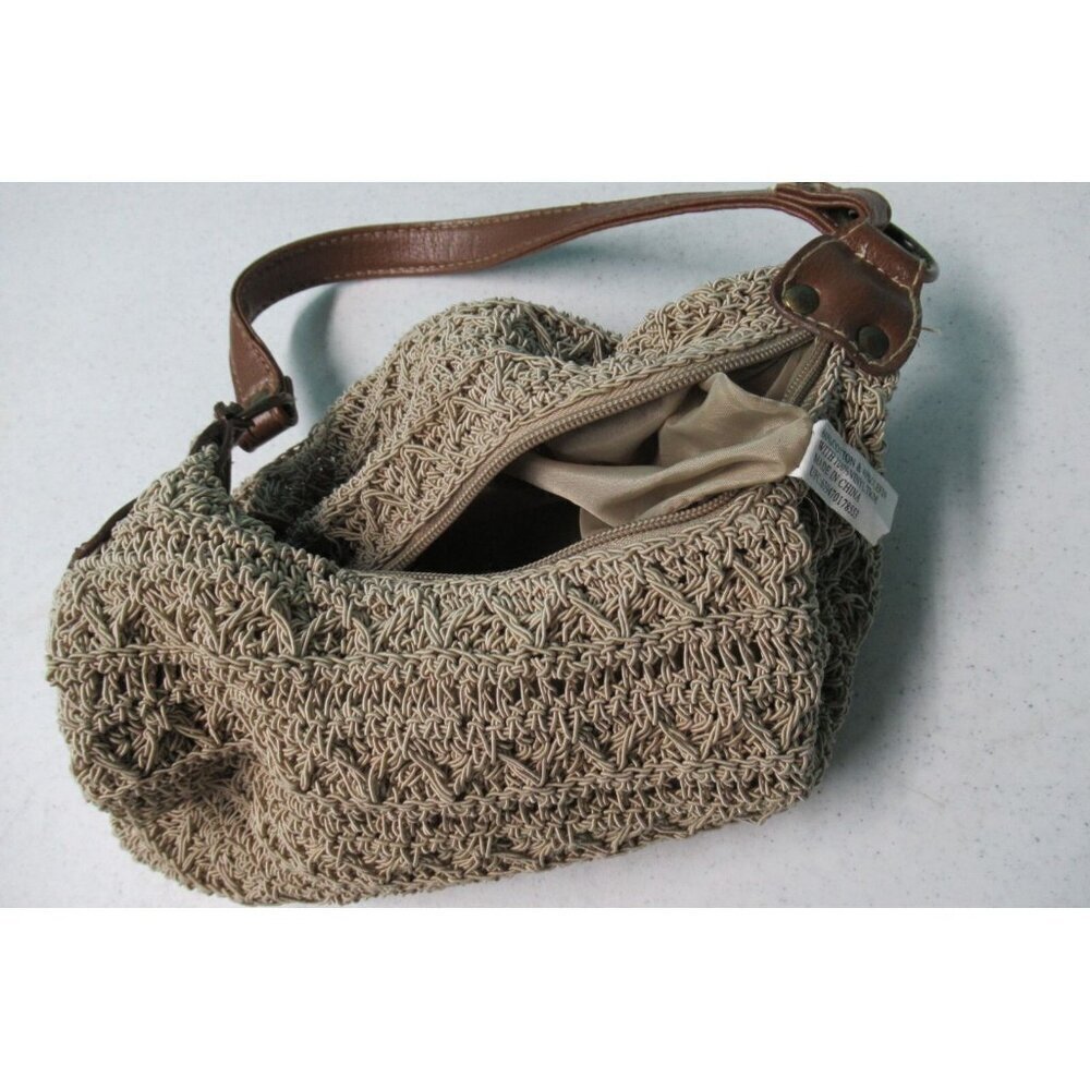 Macrame Crocheted Knitted Bag with Leather Strap Tan Medium Size Zipper - Picture 3 of 4
